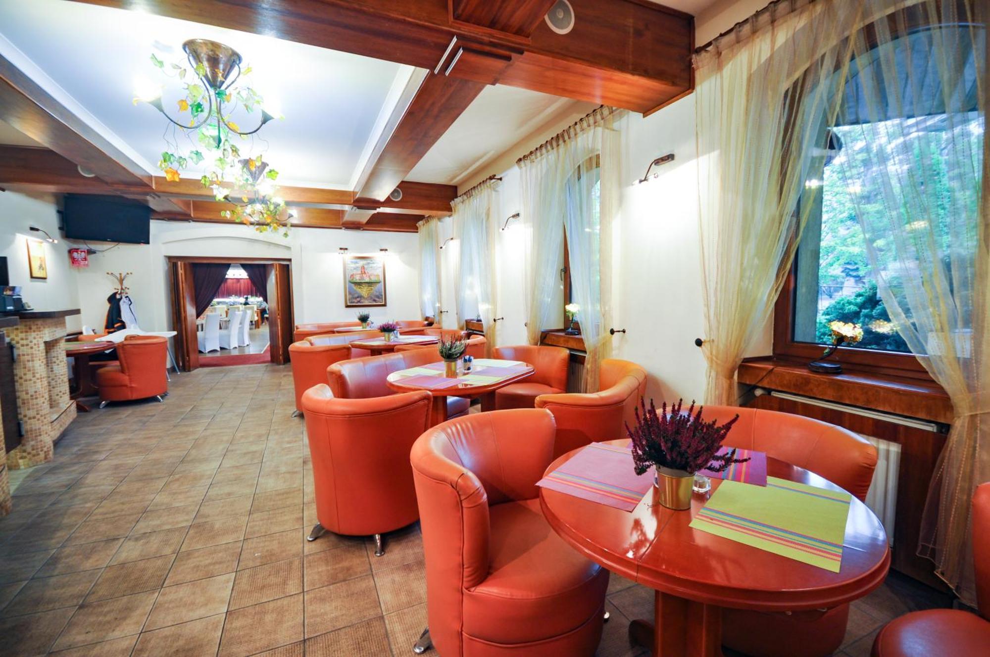 Hotel Trzy Swiaty Spa & Wellness Rajska Wyspa Gliwice Kültér fotó