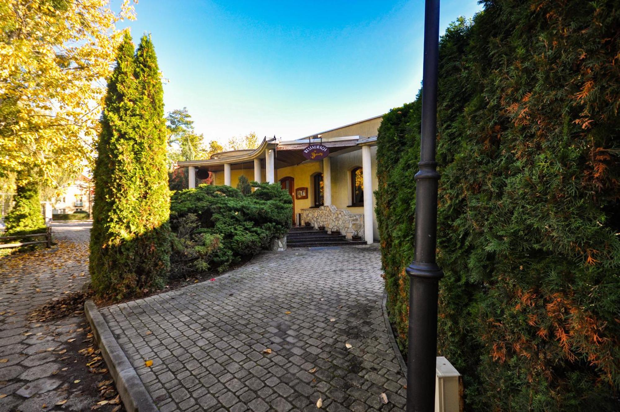 Hotel Trzy Swiaty Spa & Wellness Rajska Wyspa Gliwice Kültér fotó