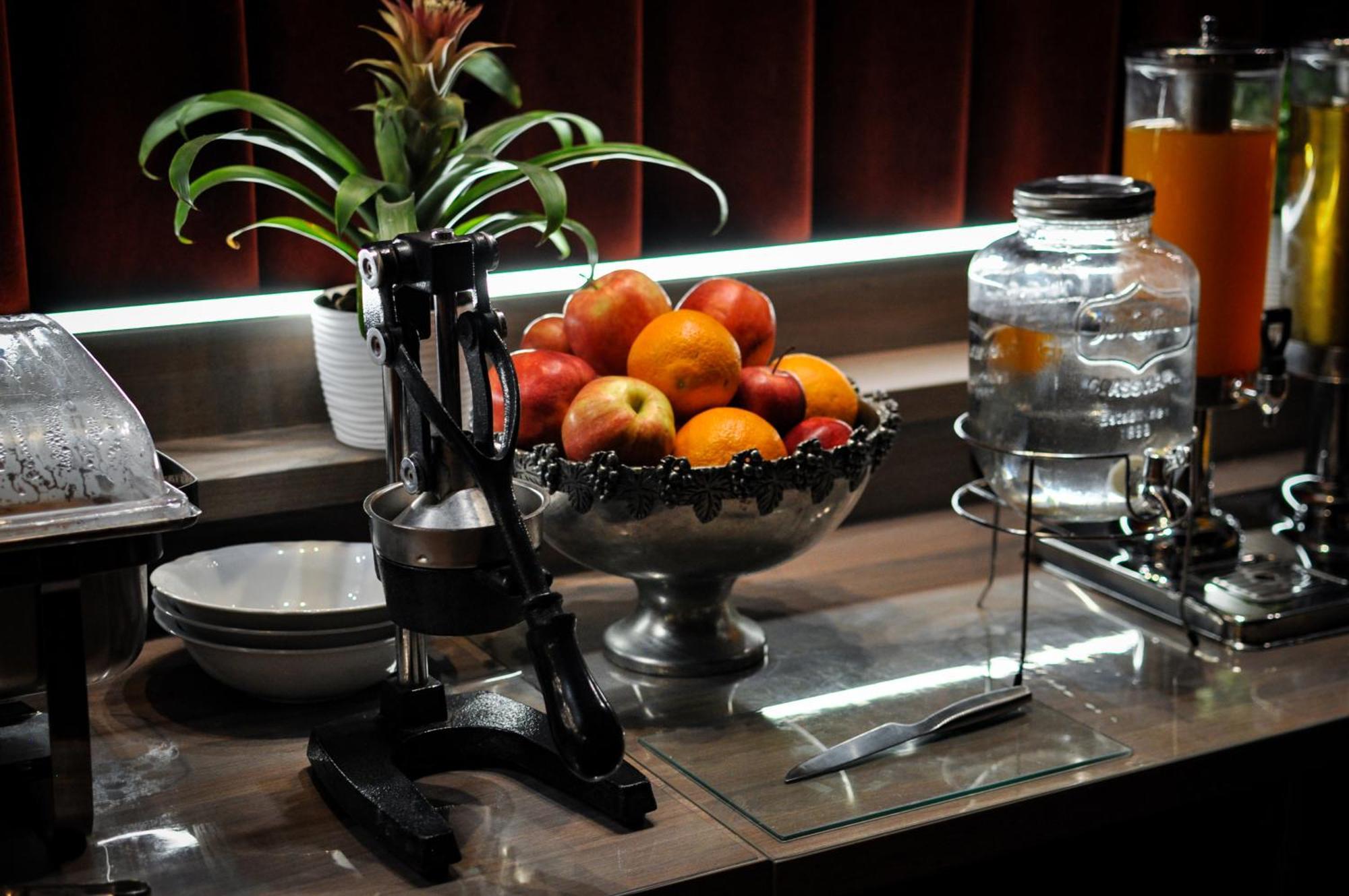 Hotel Trzy Swiaty Spa & Wellness Rajska Wyspa Gliwice Kültér fotó