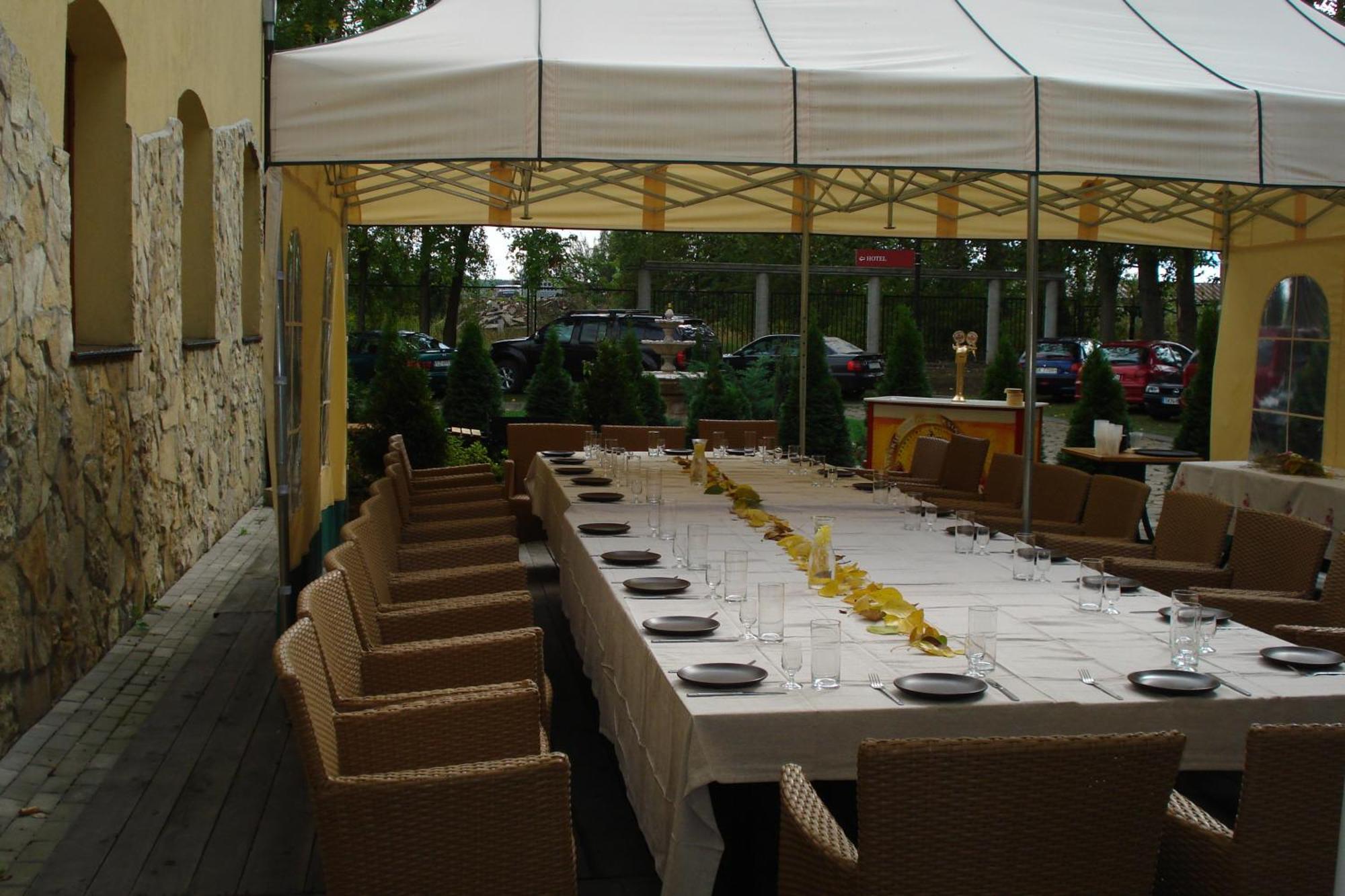 Hotel Trzy Swiaty Spa & Wellness Rajska Wyspa Gliwice Kültér fotó